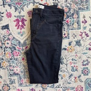 Madewell 11” black roadtripper jeans